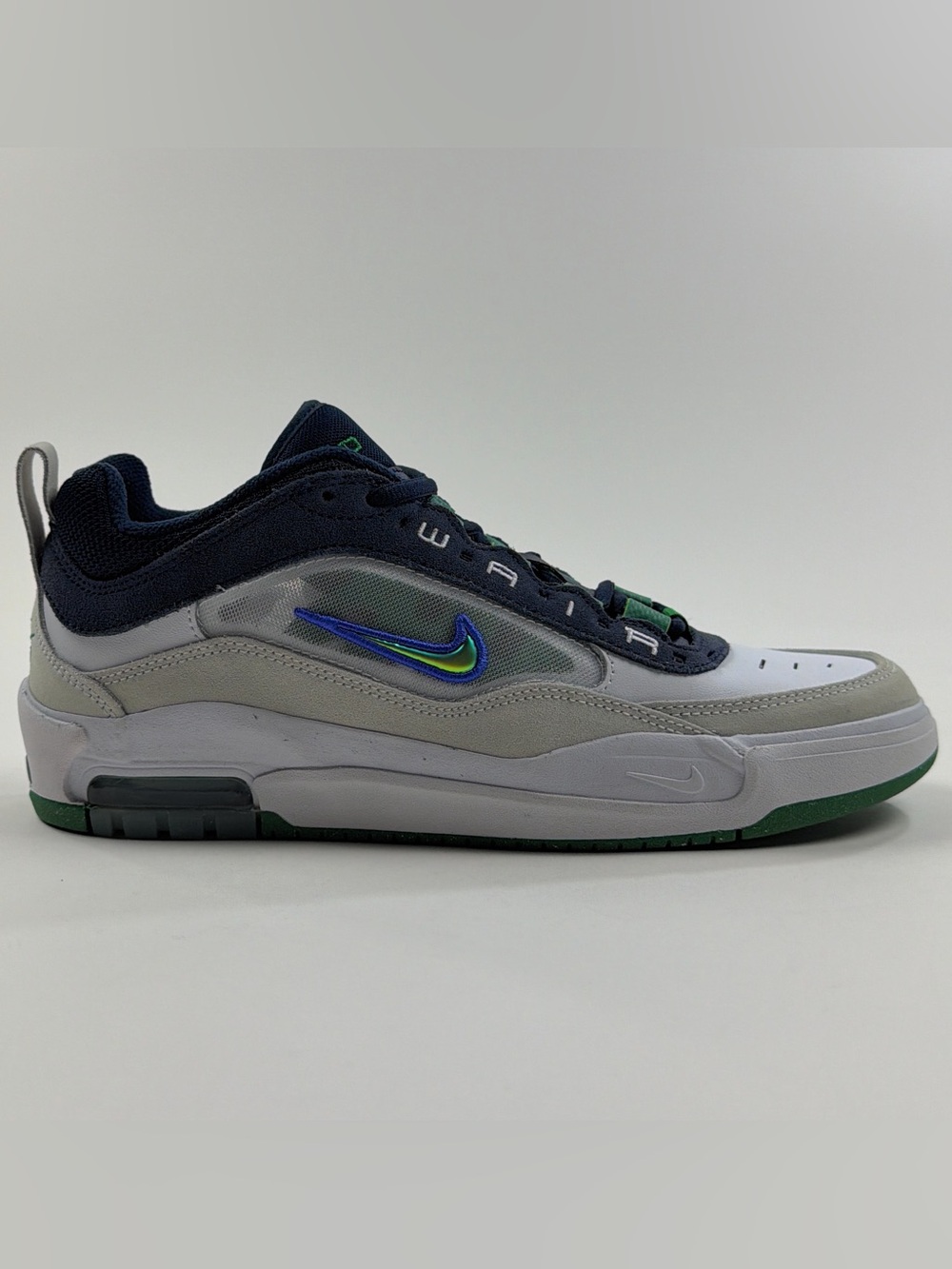 Nike SB Air Max Ishod Wair Mens 8 White Blue Shoes Sneakers Skate FB2303-101